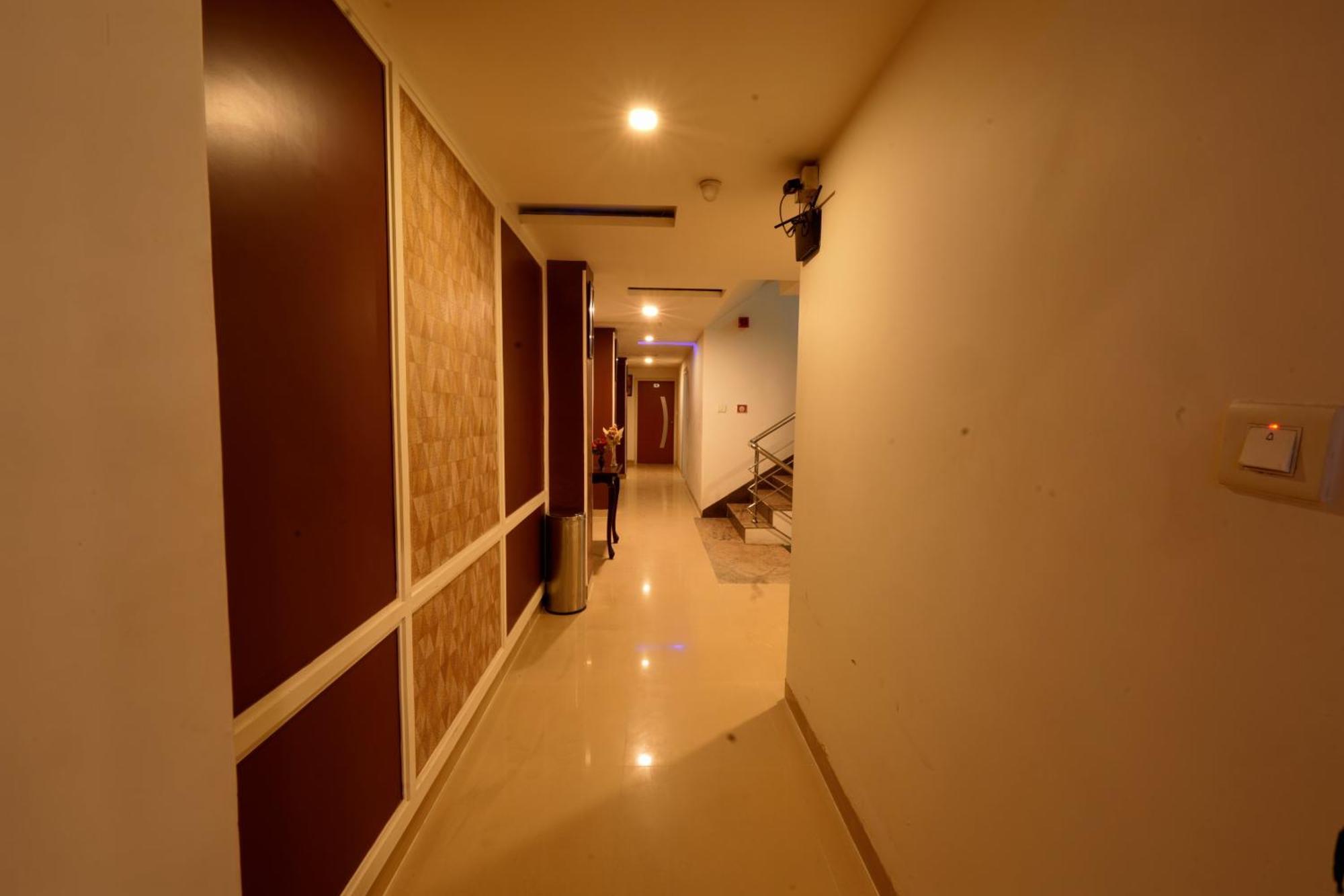 A Family Hotel Oppera Near Igi Airport New Delhi Ngoại thất bức ảnh