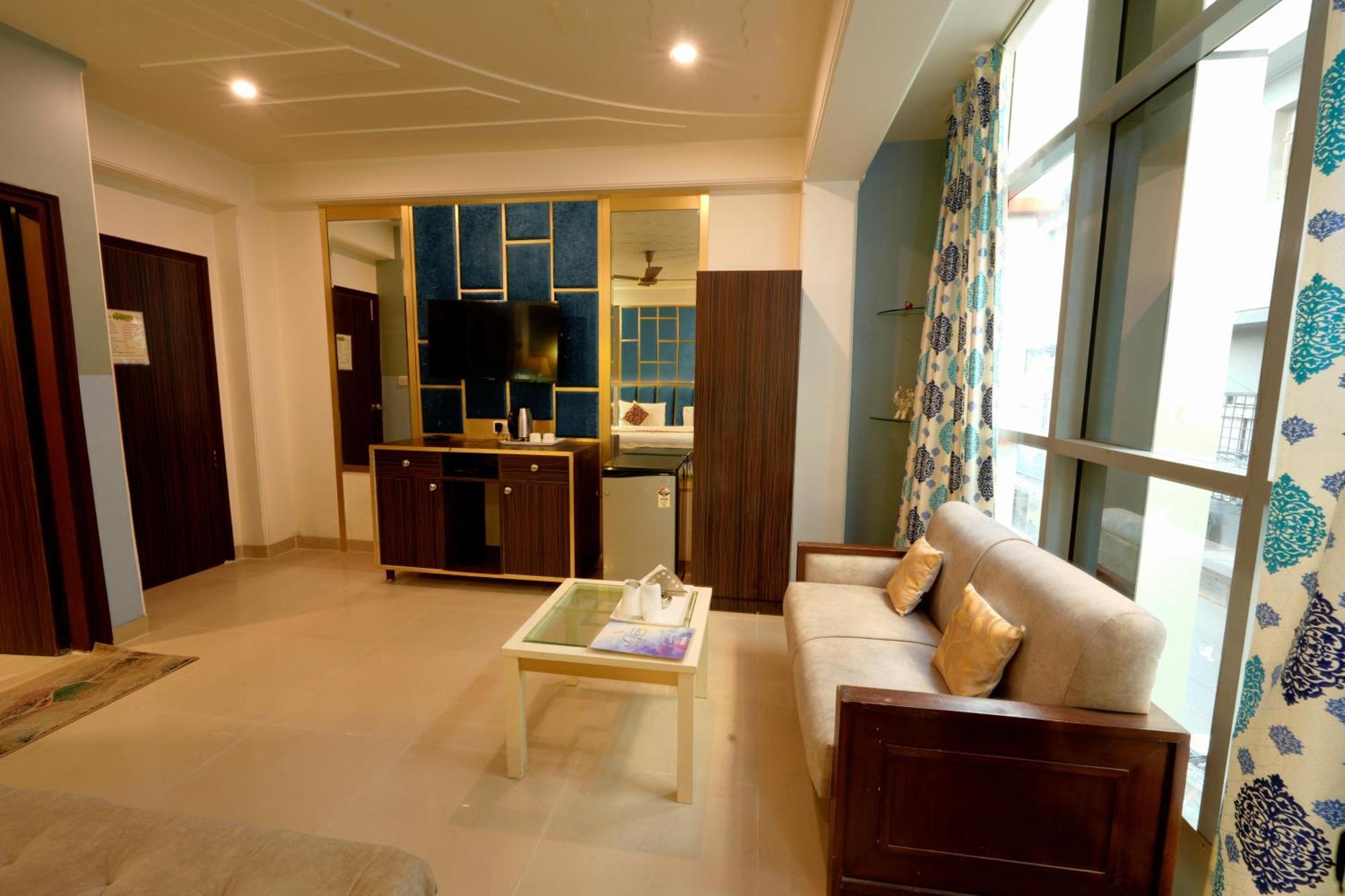A Family Hotel Oppera Near Igi Airport New Delhi Ngoại thất bức ảnh